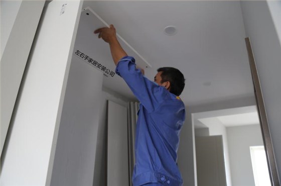 左右手家具安裝師傅 左右手家具安裝師傅