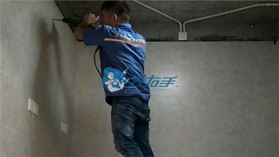 櫥柜安裝流程圖文詳解-水泥墻面上鉆孔 櫥柜安裝流程圖文詳解-水泥墻面上鉆孔