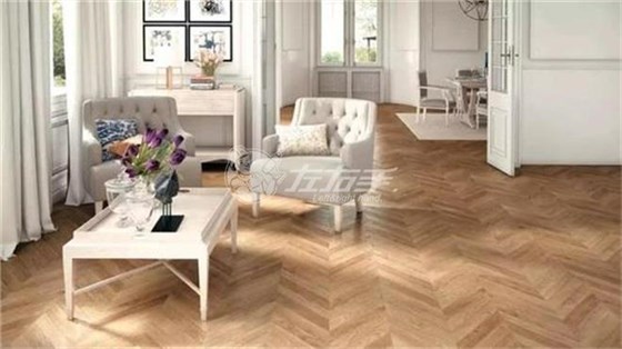 客廳鋪木地板好還是瓷磚好 客廳鋪木地板好還是瓷磚好