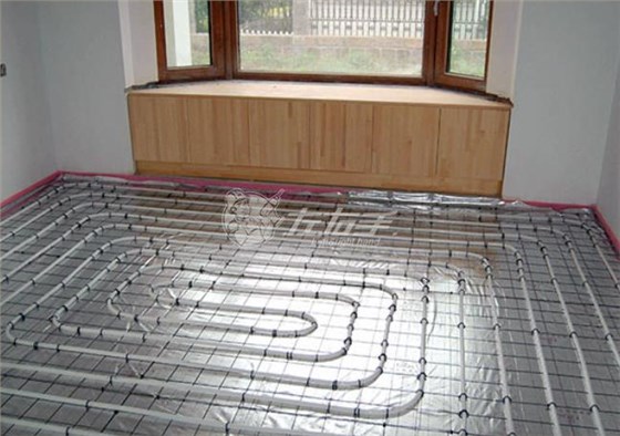 地暖安裝流程,地暖施工標(biāo)準(zhǔn),七步教你正確安裝_左右手平臺(tái)