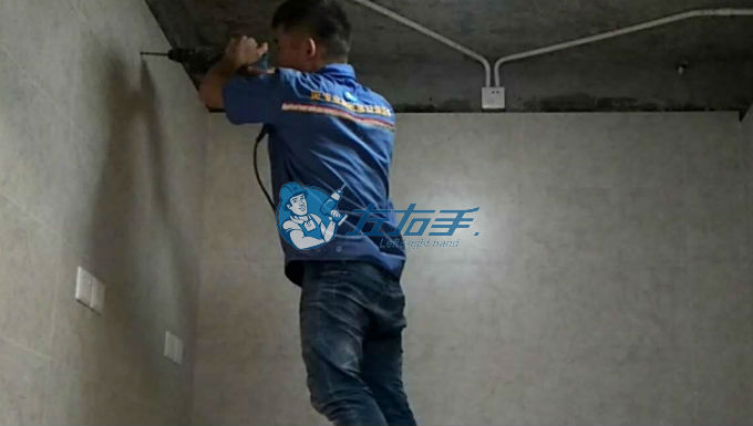 櫥柜安裝流程圖文詳解-水泥墻面上鉆孔 櫥柜安裝流程圖文詳解-水泥墻面上鉆孔