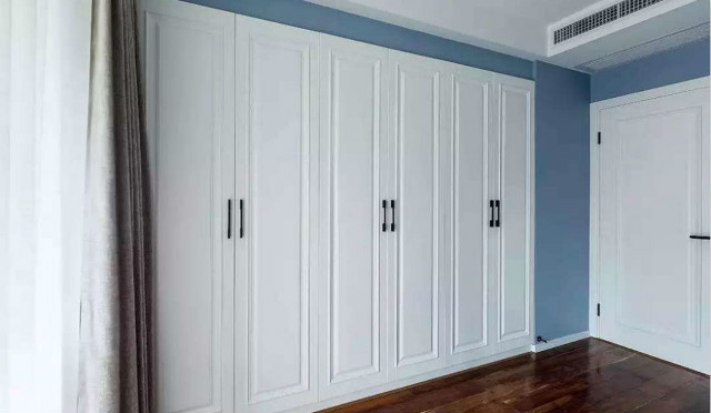 92安裝衣柜門把手的正確方法，衣柜門把手安裝過程