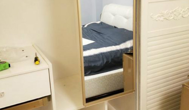 衣柜隱形鏡子安裝過(guò)程如何做，有哪些安裝流程