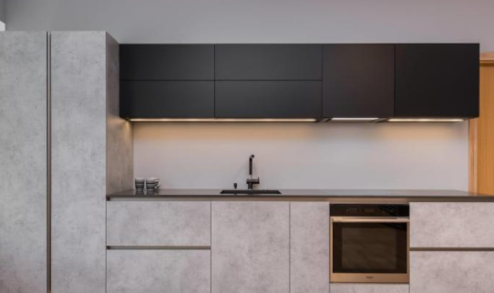 實木櫥柜安裝，定制櫥柜有哪些坑？