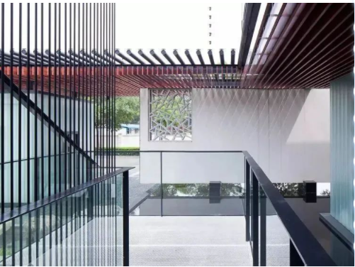 創(chuàng)意家具設(shè)計品牌：極簡家具設(shè)計，如何讓展廳成為壓單炮臺？