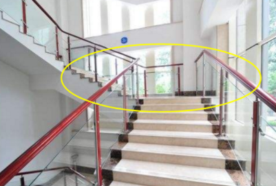 實(shí)木樓梯圖片：實(shí)木樓梯有什么特點(diǎn)？