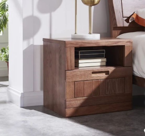 【裝修風水禁忌】床頭柜風水禁忌，這樣擺家運不好！