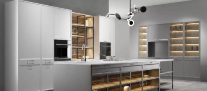 【全鋁整體櫥柜廠】傳統(tǒng)櫥柜和全鋁櫥柜哪個更加實用？