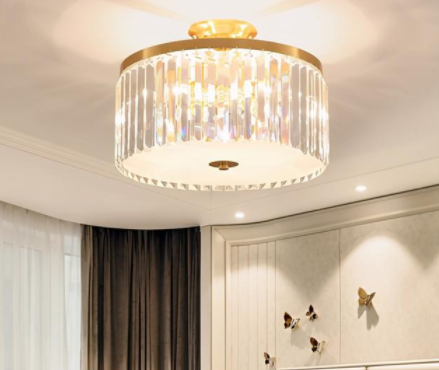 水晶玻璃吸頂燈：家用吸頂燈什么材質(zhì)好？