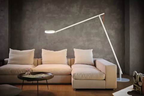 中式落地?zé)舫叽?，局部照明與氛圍營造的利器