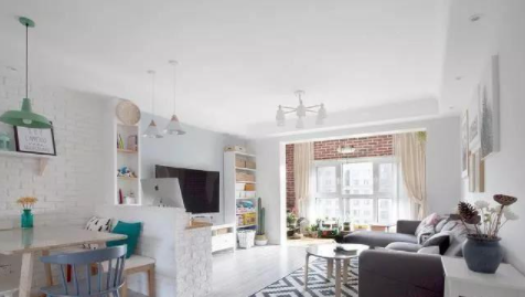 新型實(shí)木櫥柜門(mén)板，櫥柜門(mén)板哪種材料環(huán)保?