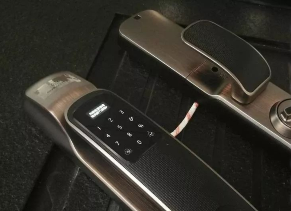 【指紋智能鎖加盟】為何全自動智能鎖的售后維修率更高？