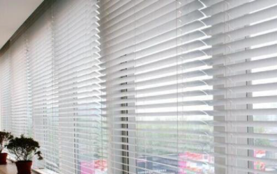 【南京高檔窗簾】辦公室窗簾款式怎么選？選哪種窗簾比較好？