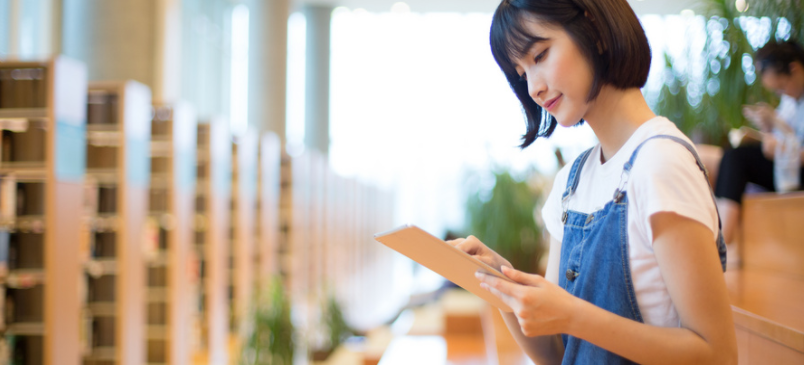 【歐式書(shū)柜定做】公共書(shū)柜安裝講究哪些方法技巧？