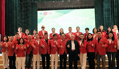 幫助的是別人，救贖的是自己——左右手創(chuàng)始人關(guān)愛老兵公益之旅